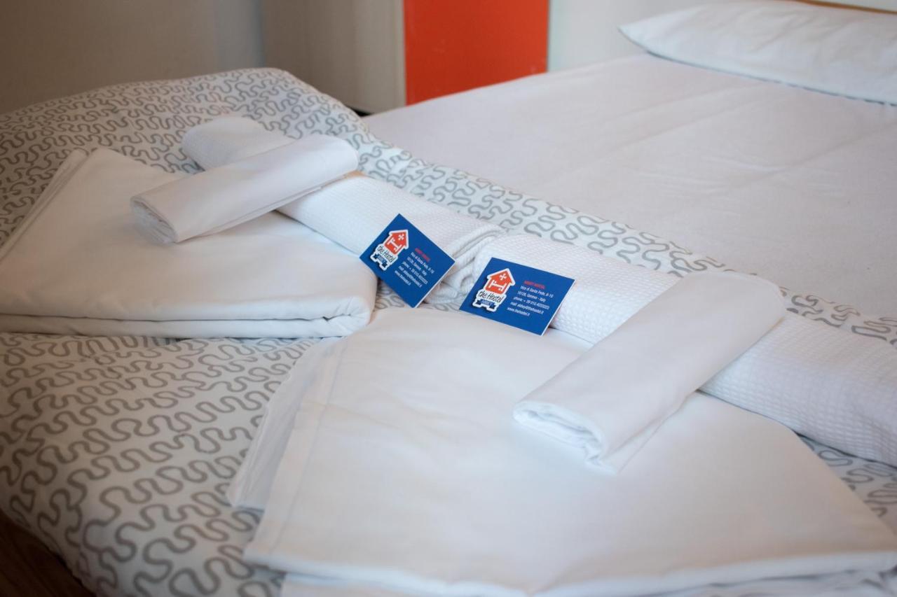 Abbey Hostel Генуя Экстерьер фото